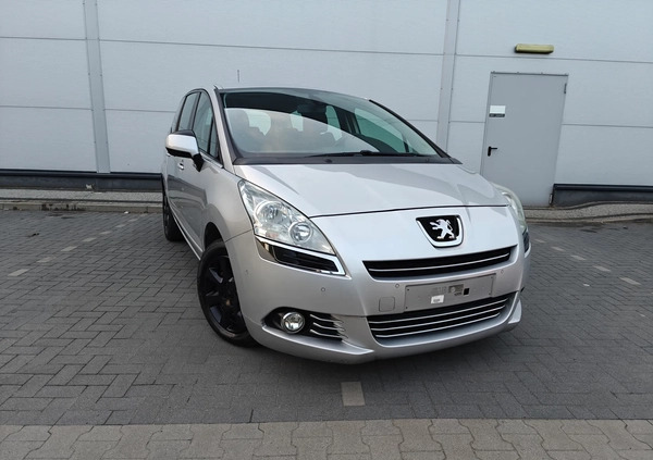 Peugeot 5008 cena 18900 przebieg: 217300, rok produkcji 2011 z Ustka małe 562